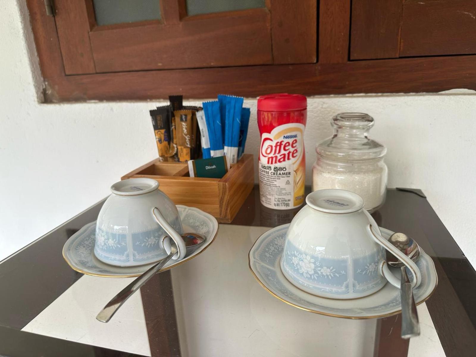 Hamilton House Otel Negombo Dış mekan fotoğraf