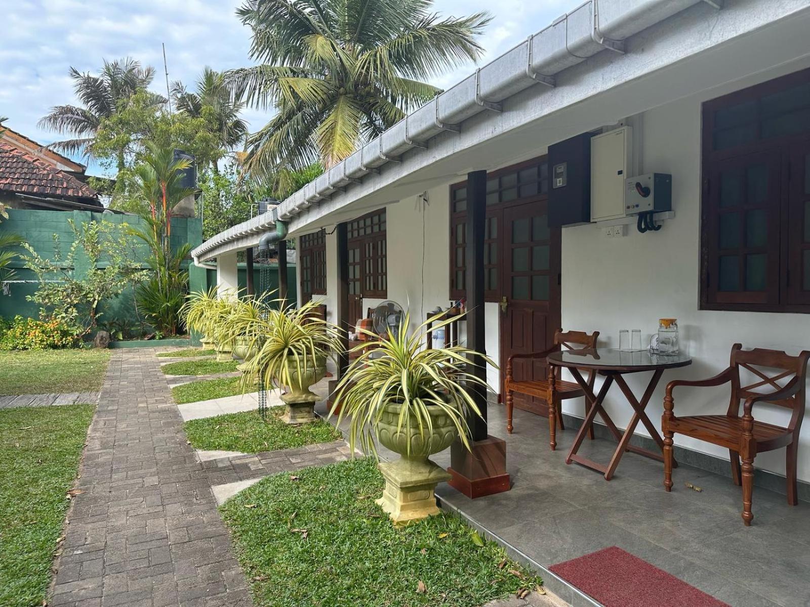 Hamilton House Otel Negombo Dış mekan fotoğraf