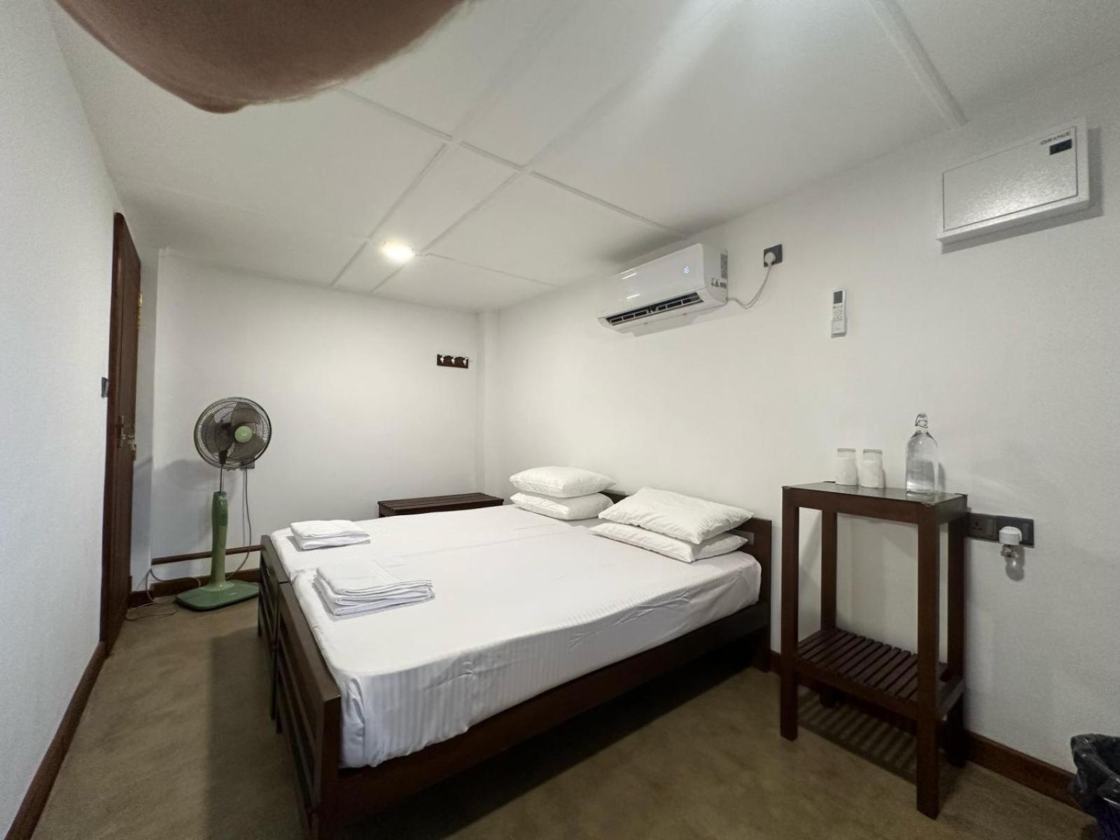 Hamilton House Otel Negombo Dış mekan fotoğraf