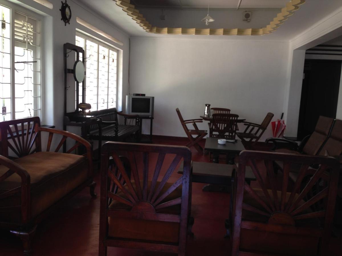 Hamilton House Otel Negombo Dış mekan fotoğraf